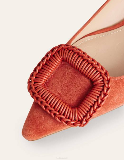 Boden chaussure daim tomate femmes ballerines pointues LB2X2608