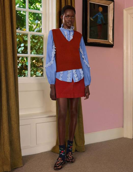 Boden vêtements Bleu Riviera femmes blouse brodée à manches volantées LB2X1889