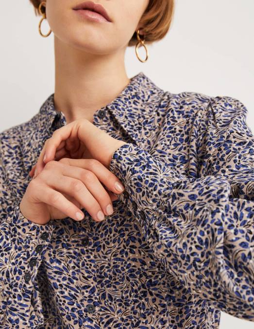 Boden vêtements bleu persan et grappe de feuilles femmes chemise ajustée à pinces LB2X2538