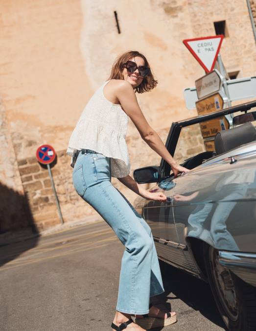 Boden vêtements Ivoire femmes haut à basque brodé LB2X1414