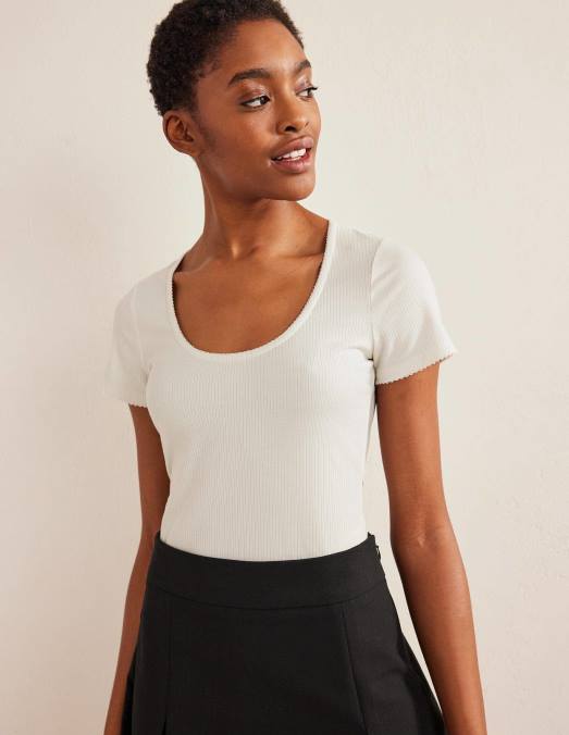 Boden vêtements Ivoire femmes haut côtelé à encolure dégagée LB2X1367