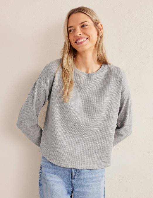 Boden vêtements gris chiné femmes haut texturé à détails gaufrés LB2X1942