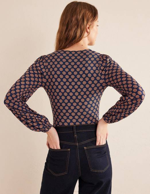 Boden vêtements marine française et tournesol femmes haut imprimé à col en V LB2X1709