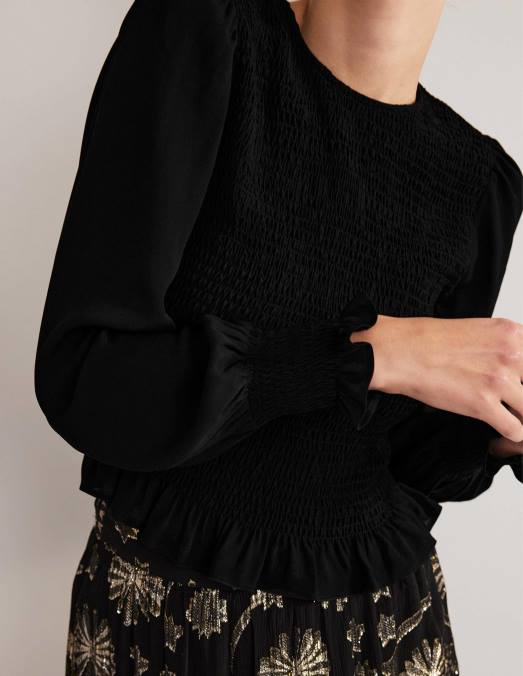 Boden vêtements noir femmes haut à corsage smocké à col rond LB2X1978