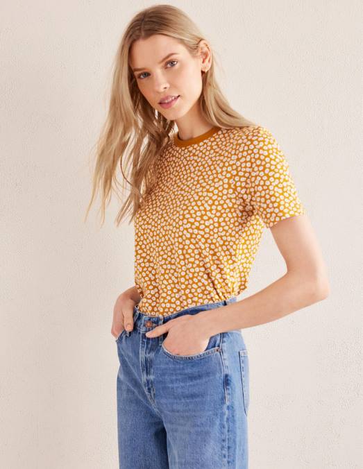 Boden vêtements timbre de récolte d'or et de pivoine femmes t-shirt imprimé à col rond LB2X1964