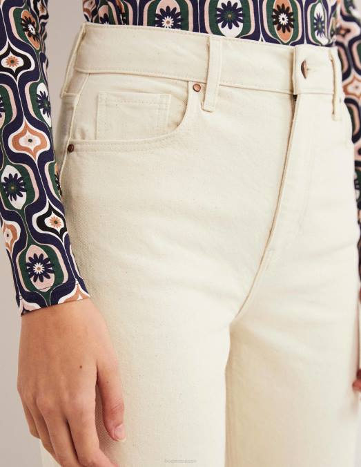 Boden vêtements écru femmes jean évasé court rigide LB2X1948