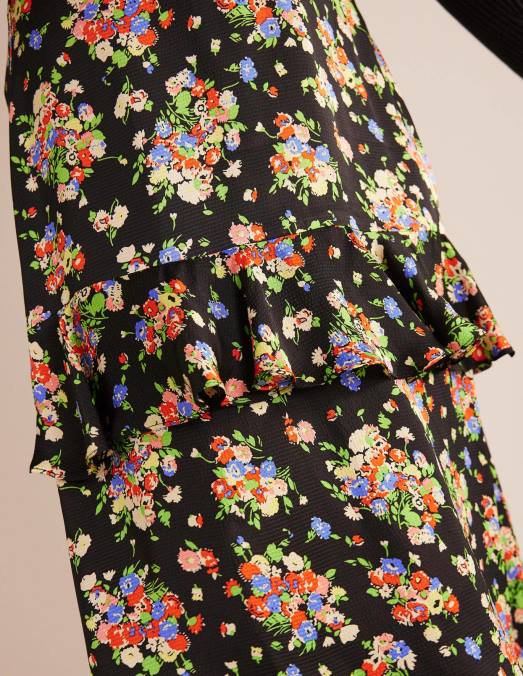 Boden vêtements grappe noire et sauvage femmes jupe mi-longue à volants en satin LB2X2129