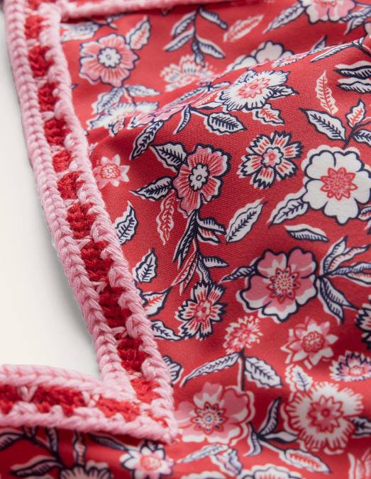 Boden vêtements fleurs de poinsettia et de pensée femmes maillot de bain en crochet superposé LB2X1517