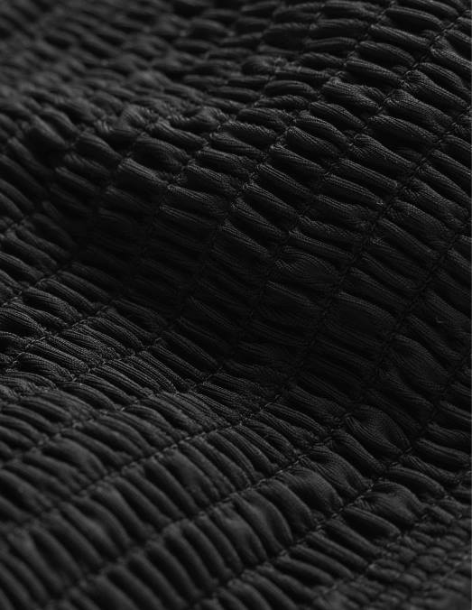 Boden vêtements noir femmes haut de bikini bandeau à smocks LB2X2140