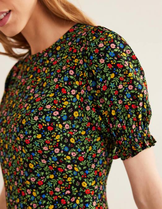 Boden vêtements feuillage noir et pétale femmes robe mi-longue à manches courtes LB2X2536