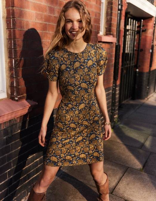 Boden vêtements récolte d'or et terrasse motif cachemire femmes robe courte en jersey à détail de nœud LB2X1040