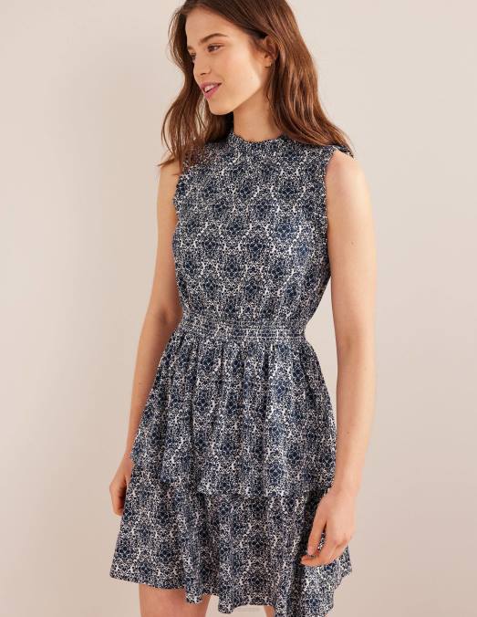 Boden vêtements terrasse bleu de Prusse et vigne femmes robe courte en jersey à volants LB2X1191
