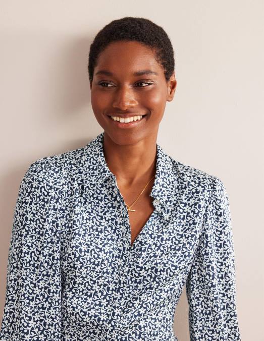 Boden vêtements tige marine et fleur femmes robe-chemise mi-longue à jupe plissée LB2X927