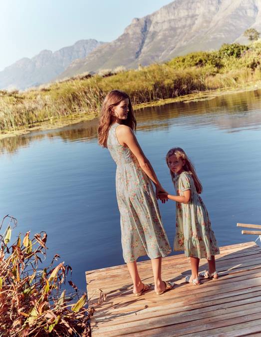 Boden vêtements vert pâle et floral vintage femmes robe midi ajustée et évasée LB2X1201