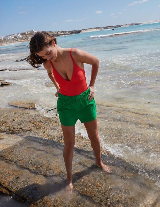 Boden vêtements vert clair femmes short en étamine à lien à la taille LB2X1241