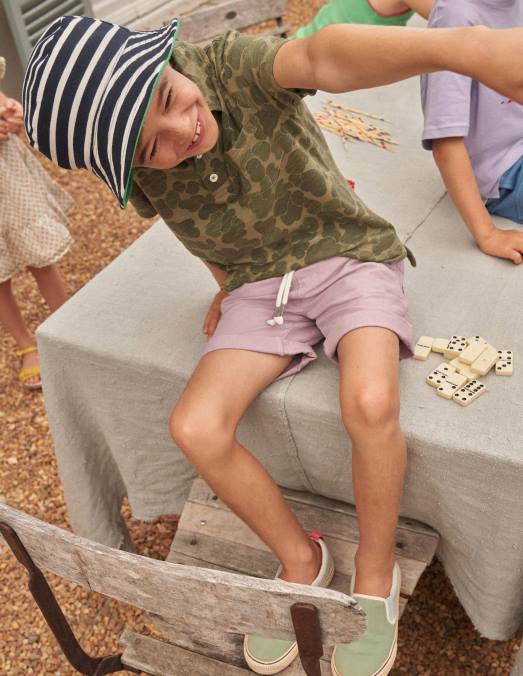 Boden vêtements lavande fumée garçons short à cordon de serrage LB2X880