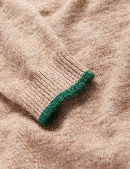 Boden vêtements mélange de chameau Hommes pull duveteux à col rond LB2X3585